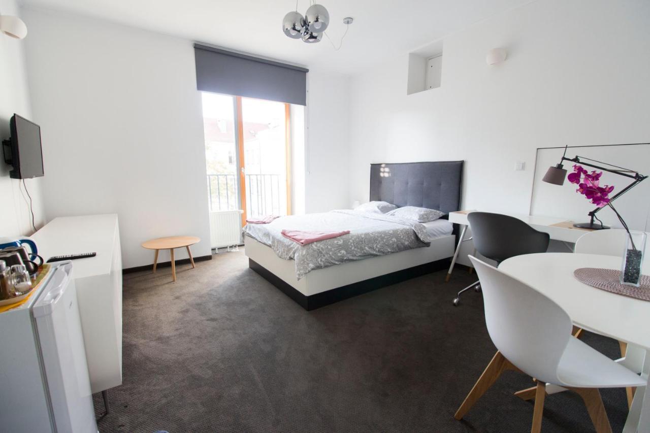 Happy Estate Apartments - Trakt Kupiecki Вроцлав Экстерьер фото